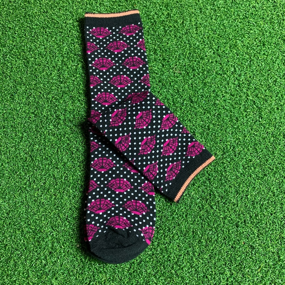 Shell pattern crew socks